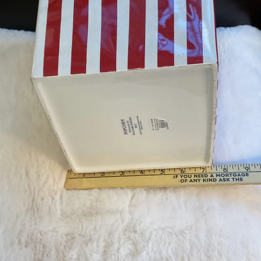 Williams Sonoma Ceramic Popcorn Holder